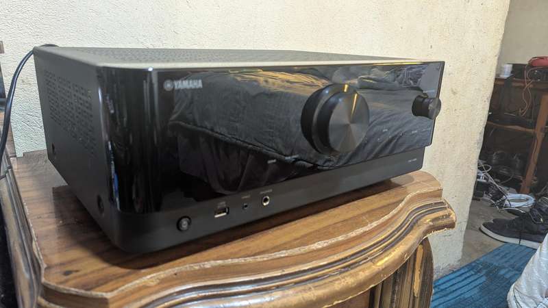 YAMAHA RX V-6A AMPLIFIER