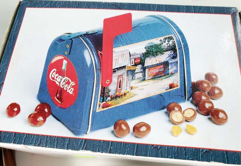 VINTAGE COCA COLA TIN BOX LOT