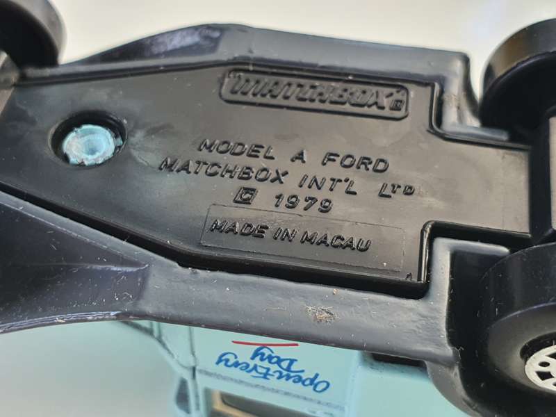1979 MATCHBOX MODEL A FORD - MADE IN MACAU