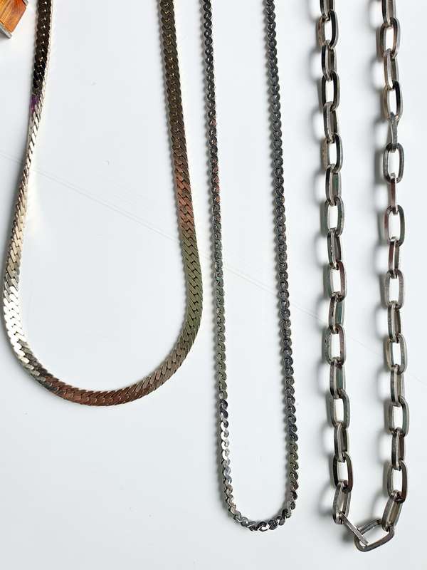 9 Vintage Necklaces - Stunning Lot - Check them out