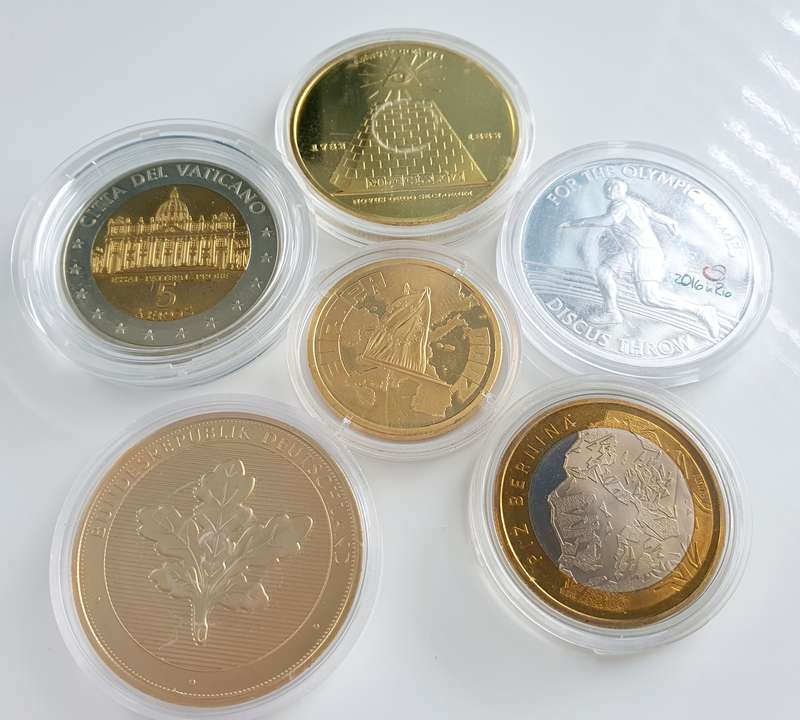 6 ENCAPSULATED COLLECTOR MEDALS