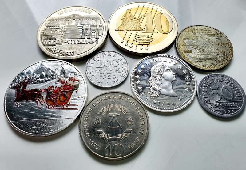 INTERESTING COIN AND MEDAL LOT - HEAVY HITTERS