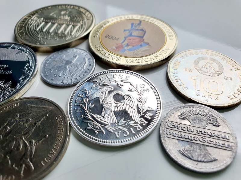 INTERESTING COIN AND MEDAL LOT - HEAVY HITTERS