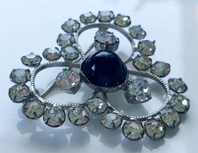 LOT OF 5 STUNNING GERMAN VINTAGE BROOCHES