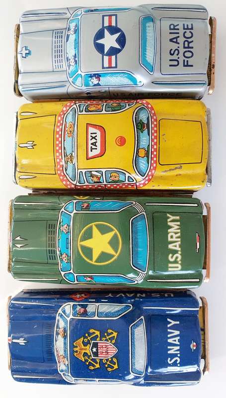 4X 1950 VINTAGE JAPANESE ORIGINAL NOMURA TIN CARS IN EXCELLENT CONDITION - HIGH VALUE COLLECTIBLES