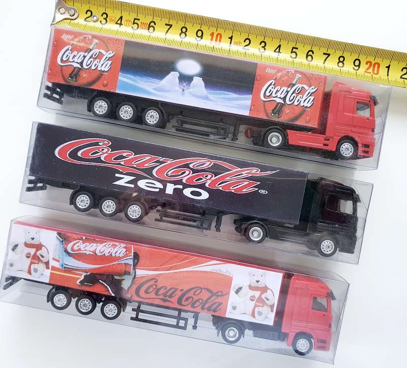 3 HIGHLY COLLECTIBLE COCA-COLA COLLECTOR TRUCKS - SET 3 OF 3 - 20CM