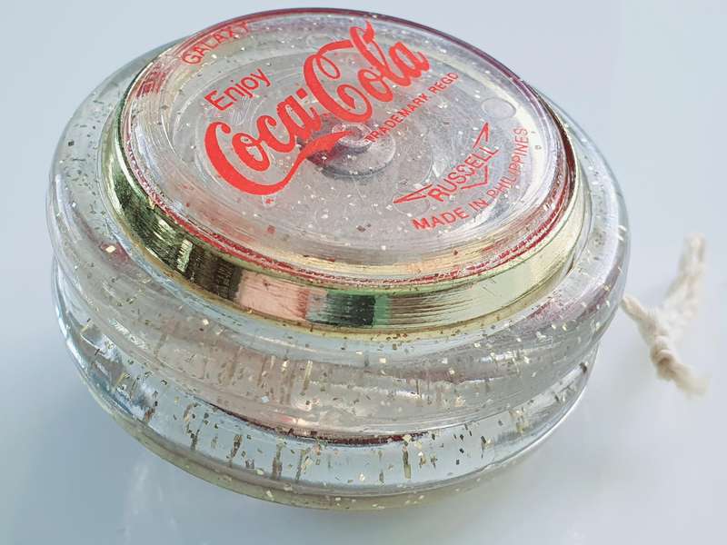 Super Rare Vintage Coca-Cola Galaxy Russell Yoyo