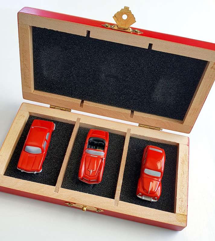 SCHUCO PICCOLO SET 2001 - LIMITED EDITION IN WOODEN DISPLAY BOX - RARE COLLECTOR'S ITEM!