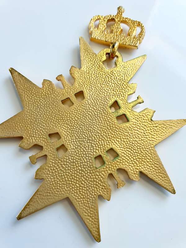 GÖDE pour le merite, or "Blue Max," medal, a prestigious Prussian military order established in 1740