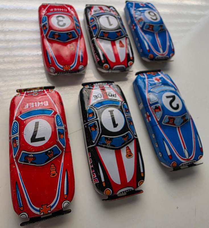 6 x NOMURA JAPANESE TIN TOY CARS - APP. AROUND 1950 - PRISTINE CONDITION