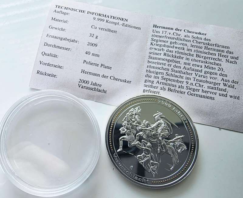 1oz/ 32gr. - SILVER PLATED - LTD. ED. 40MM - 2009 - STUNNER