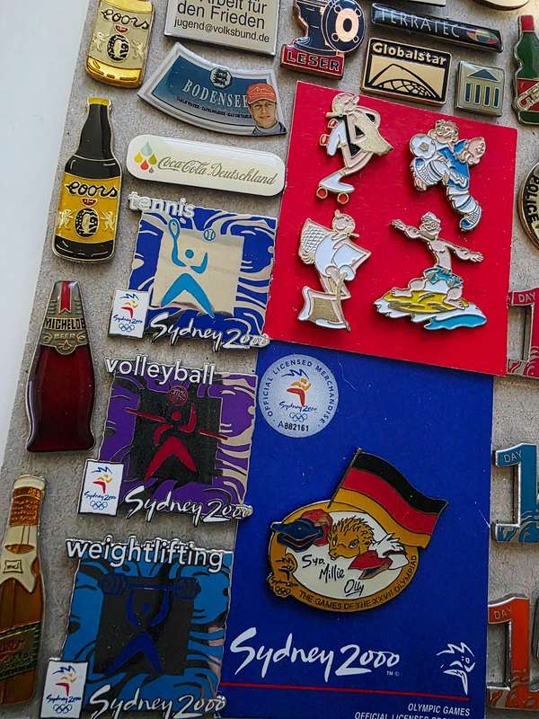 47 VINTAGE LAPEL PIN LOT - AWESOME COLLECTION