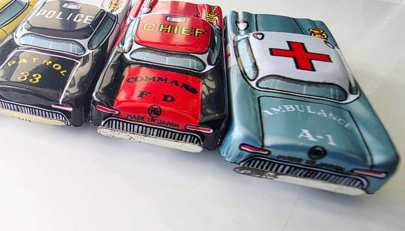 4 x NOMURA JAPANESE TIN TOY CARS - APP. AROUND 1950 - PRISTINE CONDITION