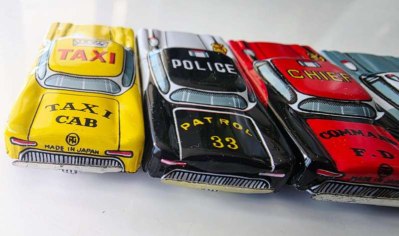 4 x NOMURA JAPANESE TIN TOY CARS - APP. AROUND 1950 - PRISTINE CONDITION