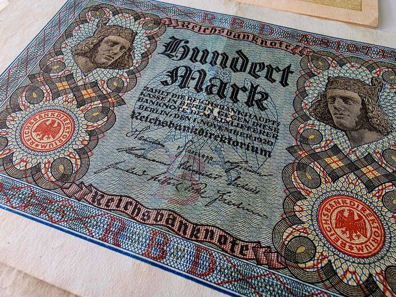9 x DEUTSCHE REICHSBANKNOTEN 1920/22/23