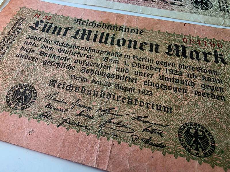 9 x DEUTSCHE REICHSBANKNOTEN 1920/22/23