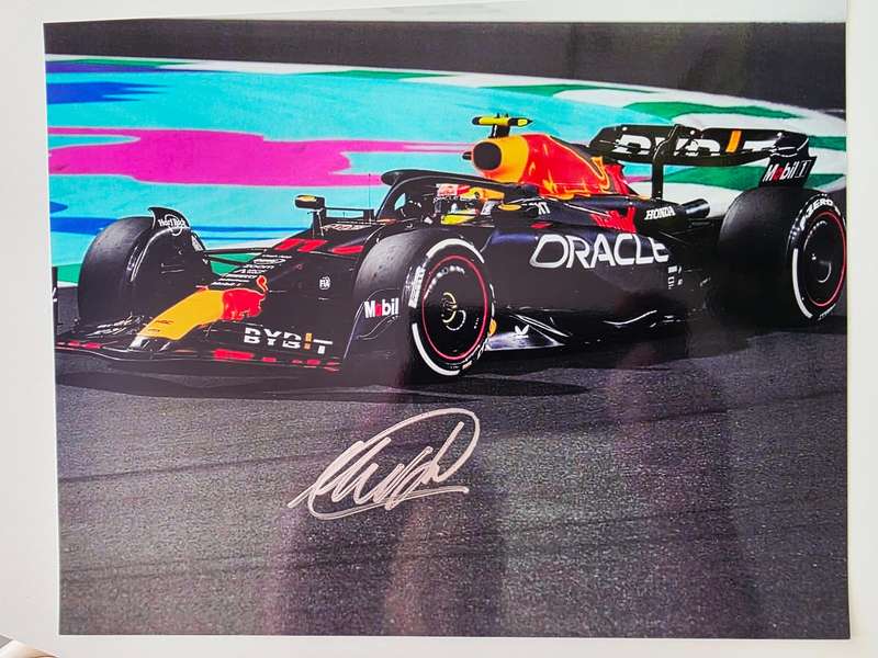**MAX VERSTAPPEN** AUTHENTIC AUTOGRAPH - 100% ORIGINAL