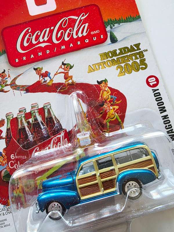 2005 JOHNNY LIGHTENING  COCA-COLA HOLIDAY AUTOMENTS  1941 CHEVY WAGON WOODY 