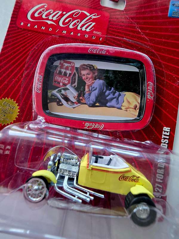 2005 JOHNNY LIGHTENING  COCA-COLA REAL WHEELS SERIES  1927 FORD ROADSTER