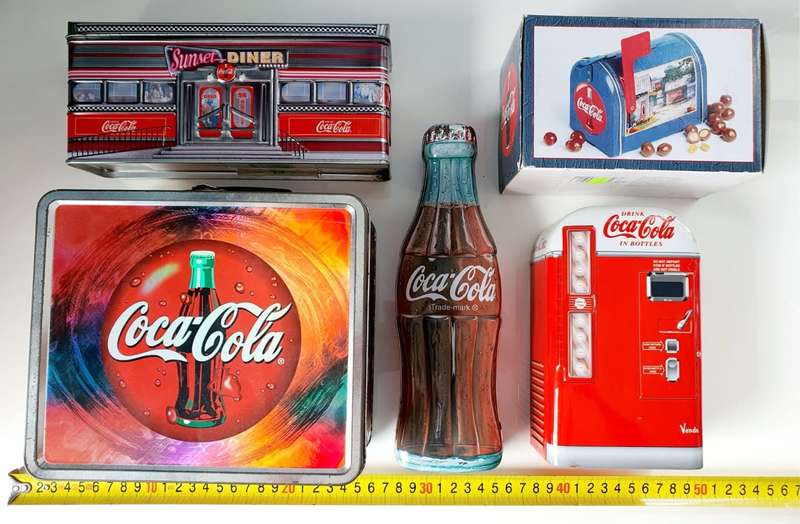 VINTAGE COCA COLA TIN BOX LOT