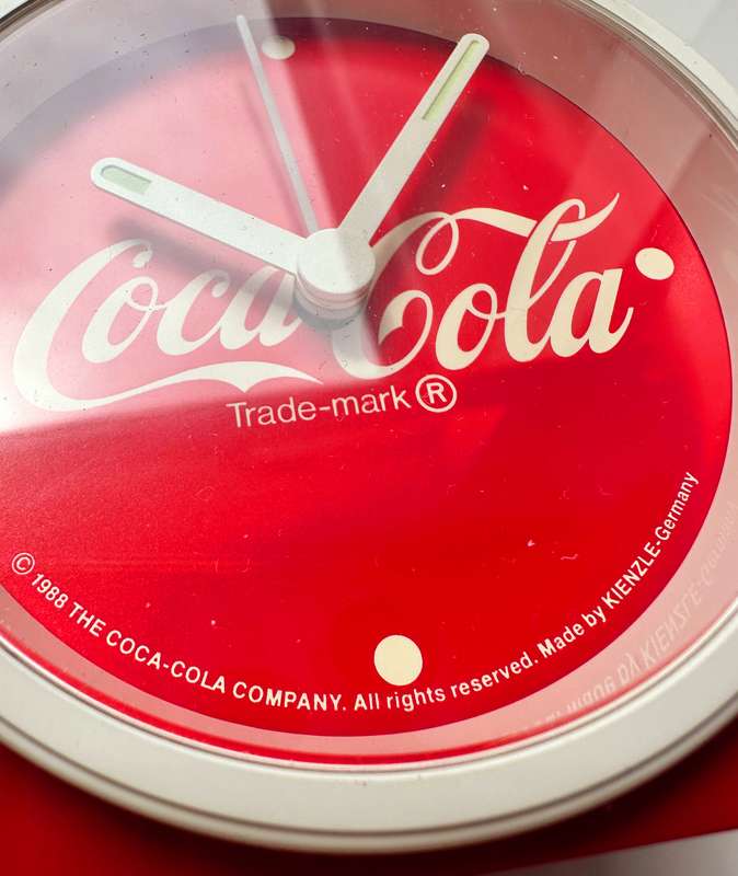 VINTAGE 1988 COCA COLA - KIENZLE QUARTZ CLOCK - MADE IN GERMANY - ORIGINAL COKE COMPANY PRODUCT