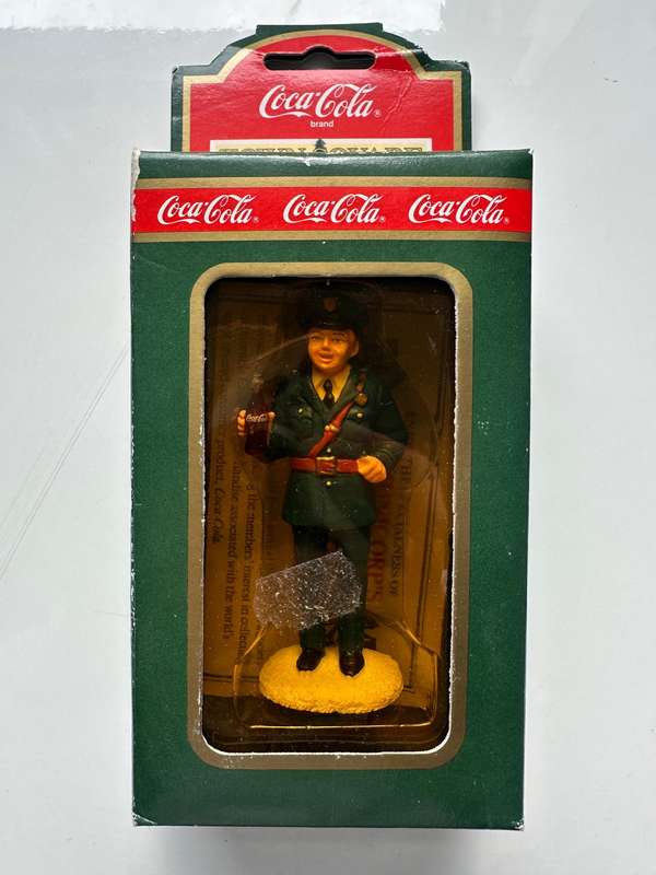 1990-2007 ULTIMATE VINTAGE COCA-COLA COLLECTORS HAMPER  PENS, ORNAMENTS, TRAYS, KEYCHAIN & MORE!