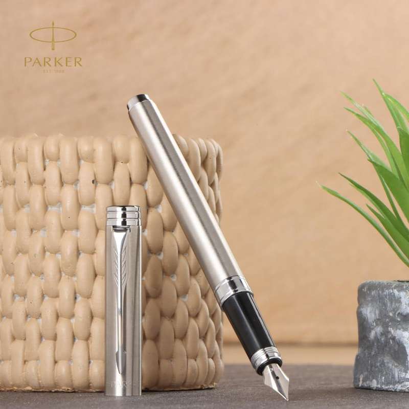 PARKER FOLIO STAINLESS STEEL CT FOUNTAIN PEN- 1 FREE BLUE INK CARTRIDGE