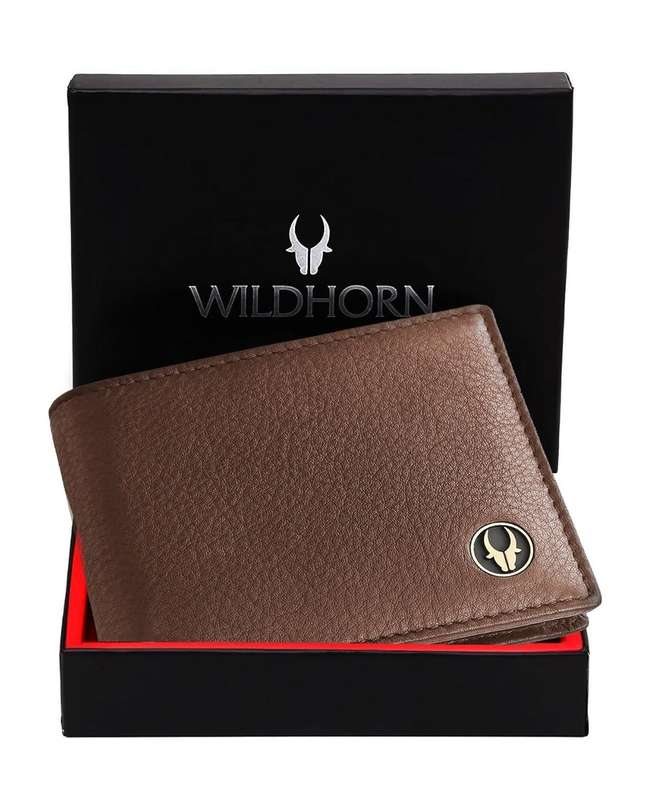 Wild Horn RFID Protected Leather Wallet for Men -2 Currency Compartment - 6 Card Slots - 1 Coin Poc