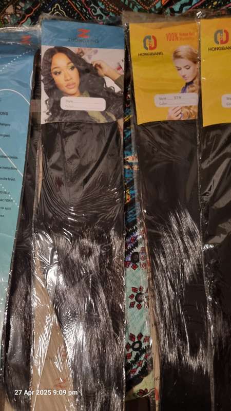 100 x Hair Extensions on Special