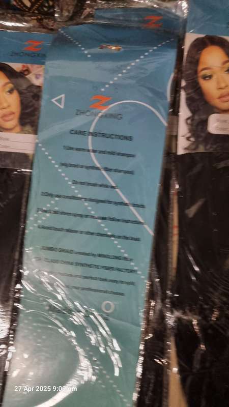 100 x Hair Extensions on Special