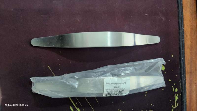 Décor London Handle 128 mm Brushed