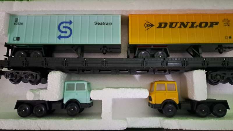LIMA Container Loader BOXED (NEW old stock only one)