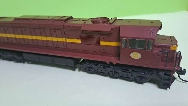 LIMA HO: SAR "Trans Karoo" Class 34 Diesel Loco in Fair Un-Boxed Operational condition.