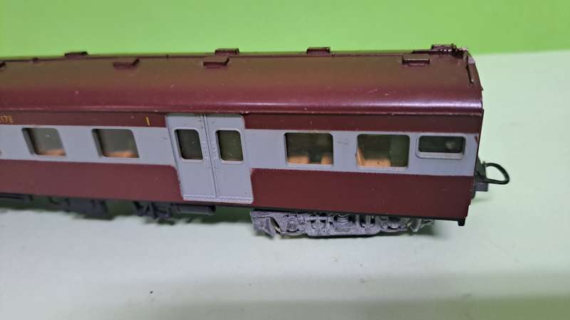 LIMA Train SAR Suburban Coach 1st class UNBOXED
