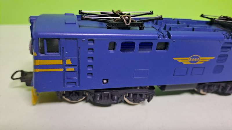 LIMA SAR Blue Train Locomotive DUMMY UNBOXED