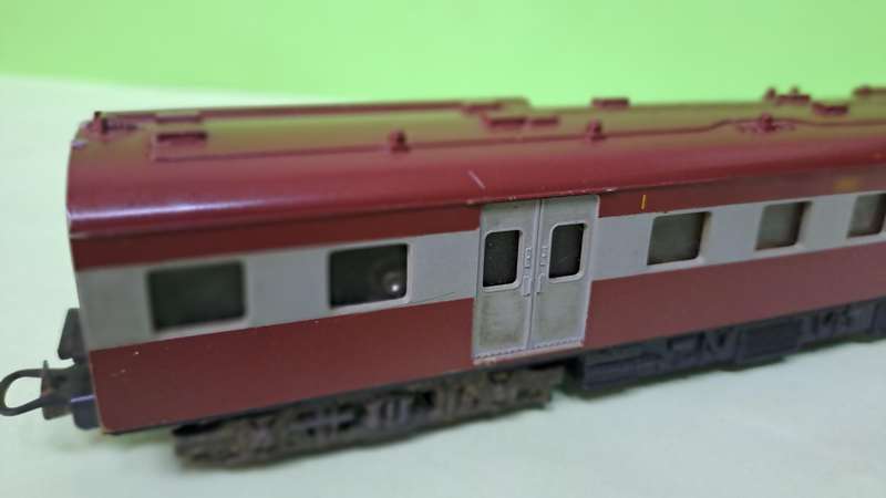LIMA Train SAR Suburban Locomotive UNBOXED