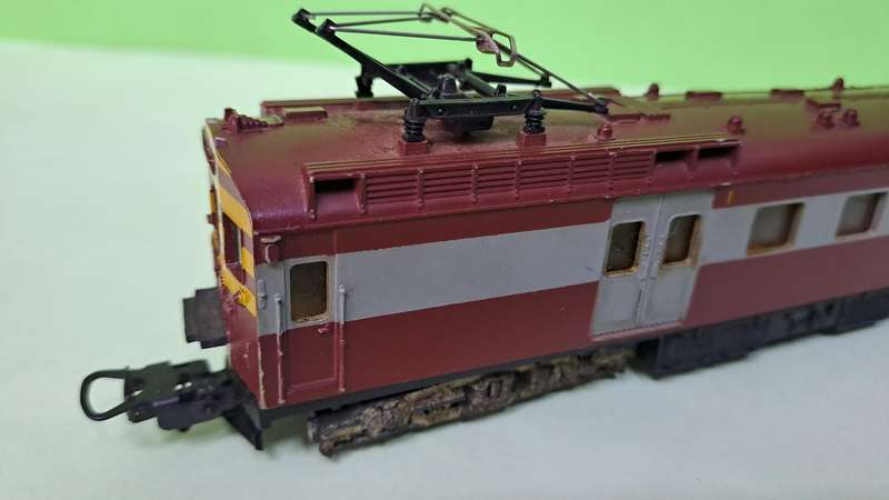 LIMA Train SAR Suburban Locomotive UNBOXED