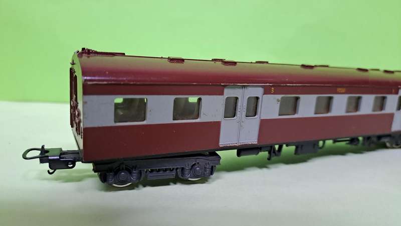LIMA Train SAR Suburban Coach 3rd class UNBOXED