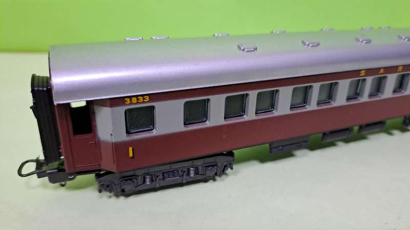 LIMA Train SAR Trans Karoo 1st Class Coach UNBOXED