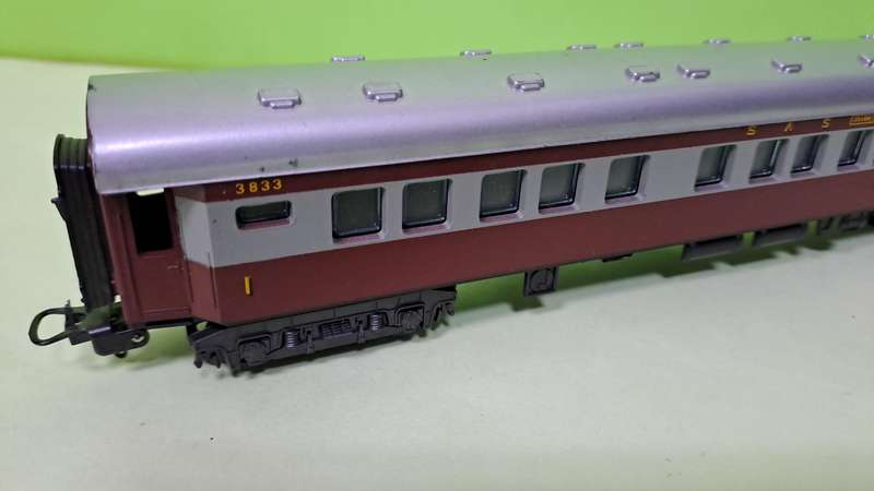 LIMA Train SAR Trans Karoo 1st Class Coach UNBOXED