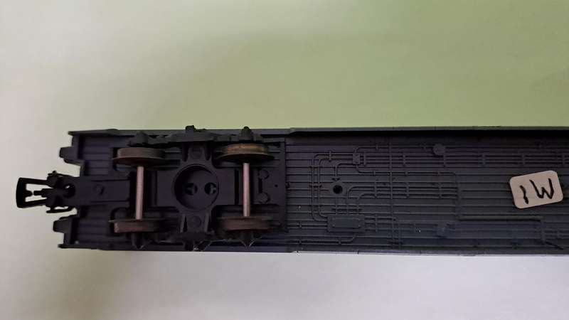 LIMA SAR Metroblitz Coach HO Scale UNBOXED
