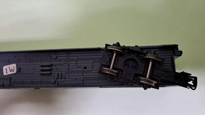 LIMA SAR Metroblitz Coach HO Scale UNBOXED