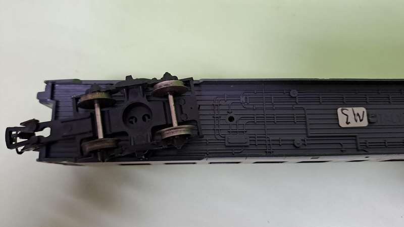 LIMA SAR Metroblitz Coach HO Scale UNBOXED