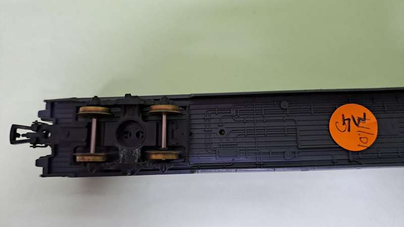 LIMA SAR Metroblitz Coach HO Scale UNBOXED