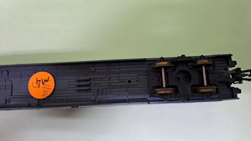 LIMA SAR Metroblitz Coach HO Scale UNBOXED