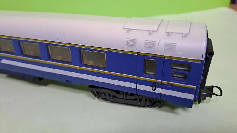 LIMA SAR Blue Train Baggage Couch HO Scale UNBOXED