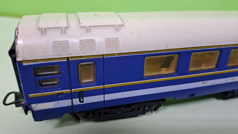 LIMA SAR Blue Train Baggage Couch HO Scale UNBOXED