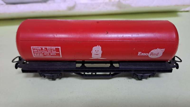 LIMA SAR Train Set (Locomotive with 3 petrol tankers) BOXED