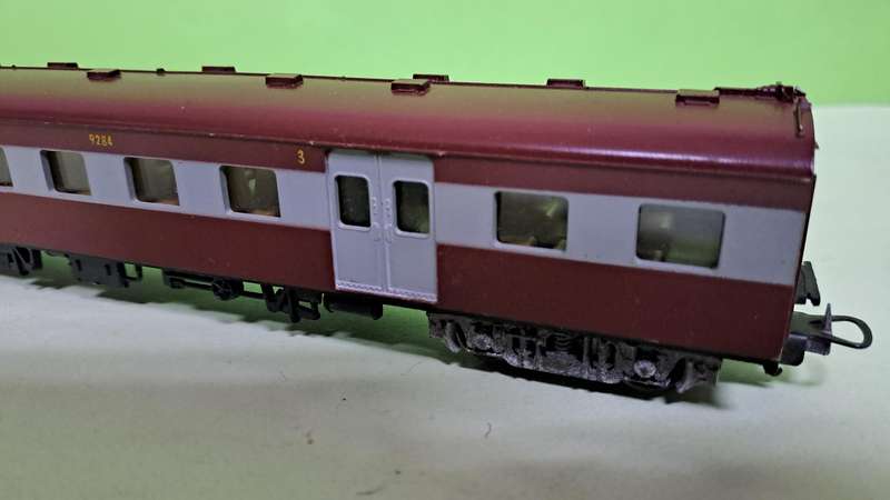 LIMA Train SAR Suburban Coach 3rd class UNBOXED