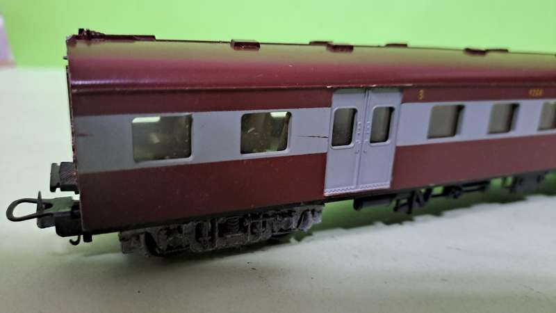 LIMA Train SAR Suburban Coach 3rd class UNBOXED